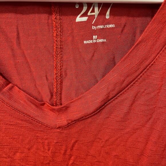 Maurices NWOT 24/7 V Neck Short Sleeve Tee Red Sz Medium - Picture 4 of 7